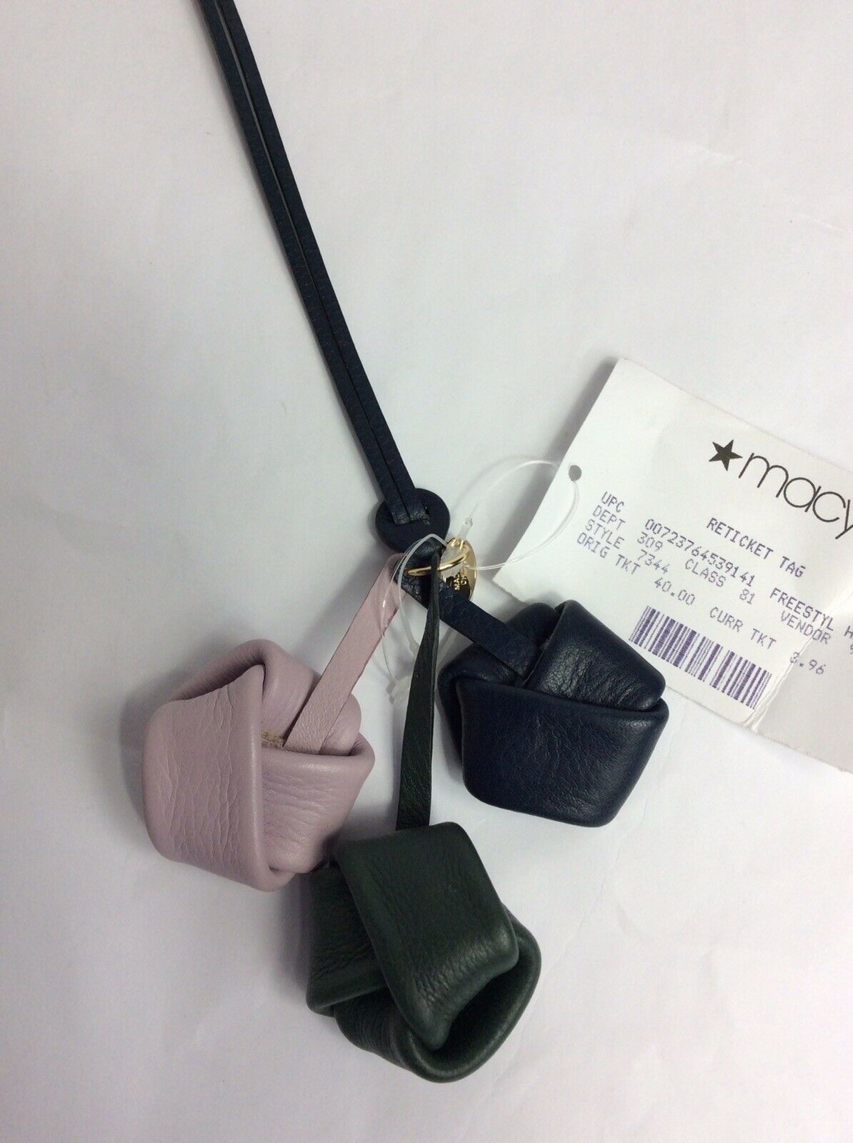 Fossic Key Charm Flowers - Outlet Designers