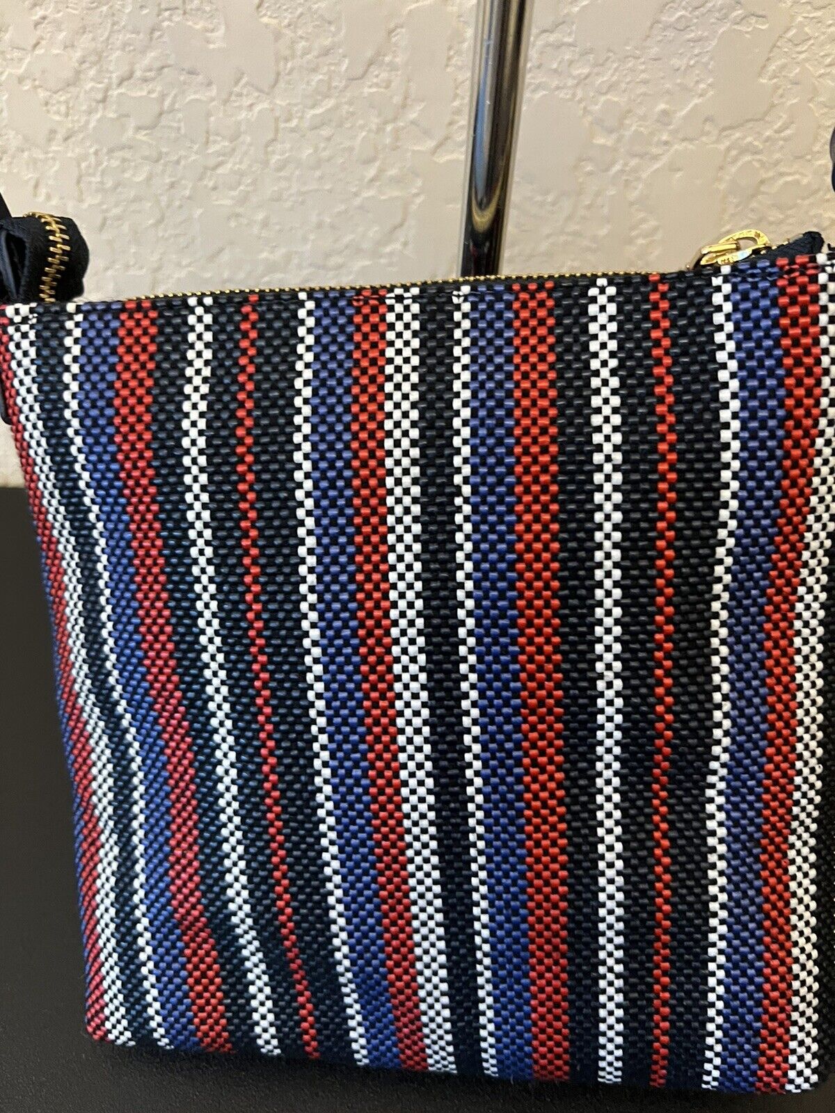 Tommy Hilfiger crossbody