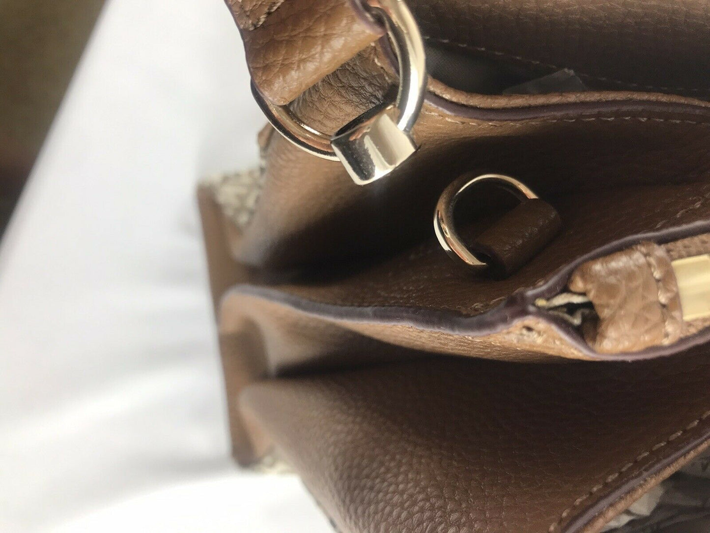 DKNY Satchel strap is broken