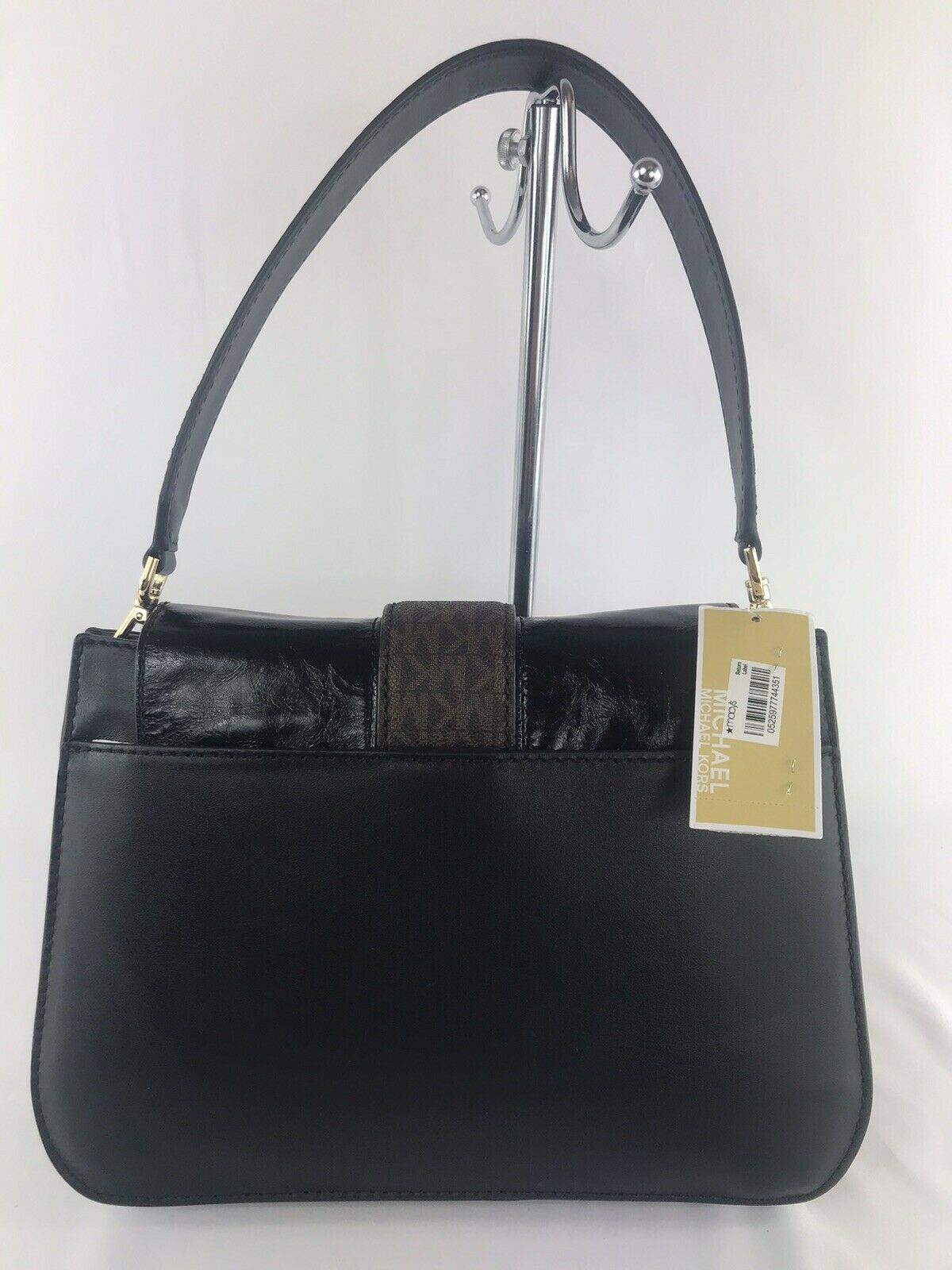 Michael Kors Lillie Shoulder Bag ($398)