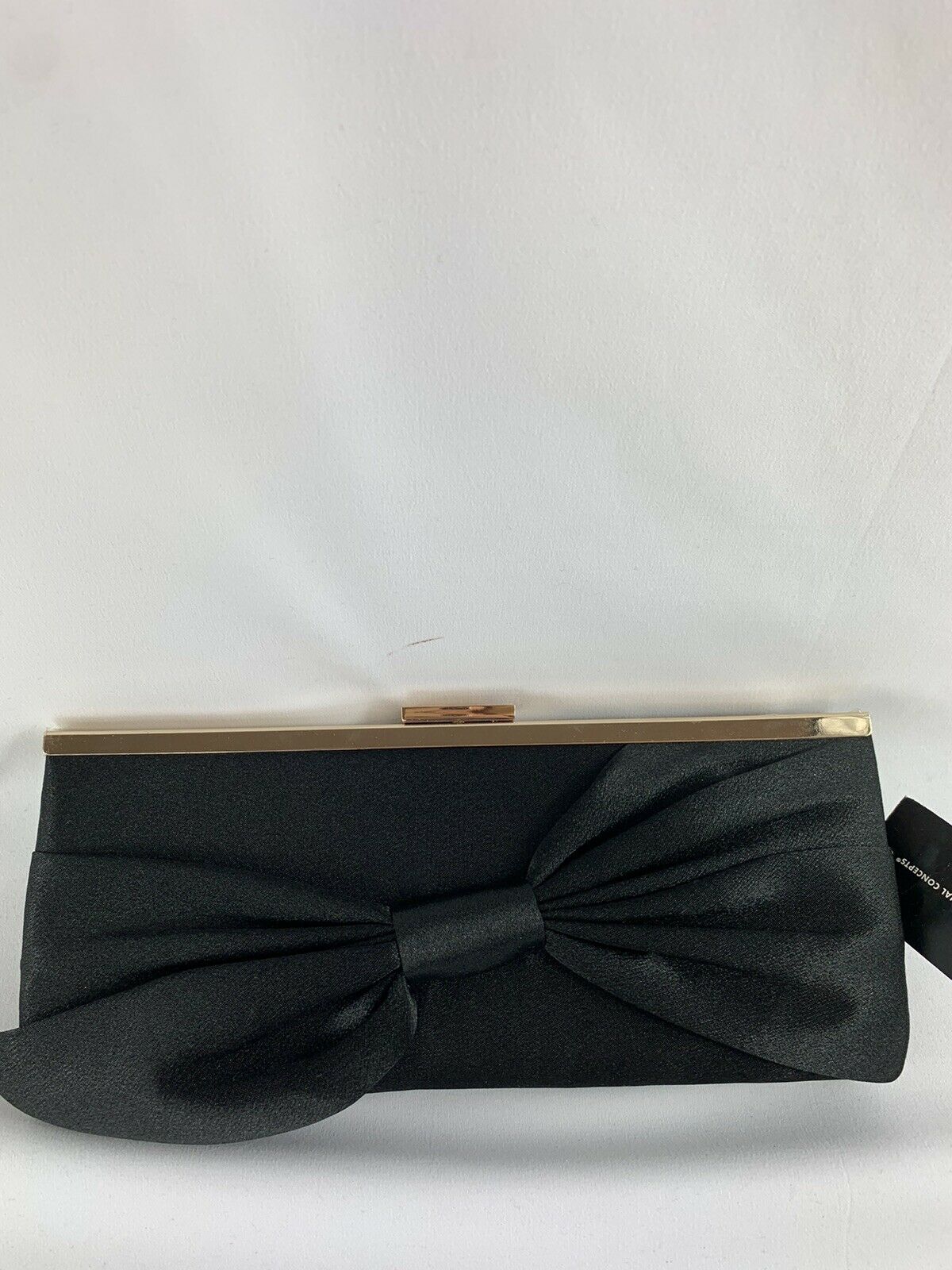 inc clutch black
