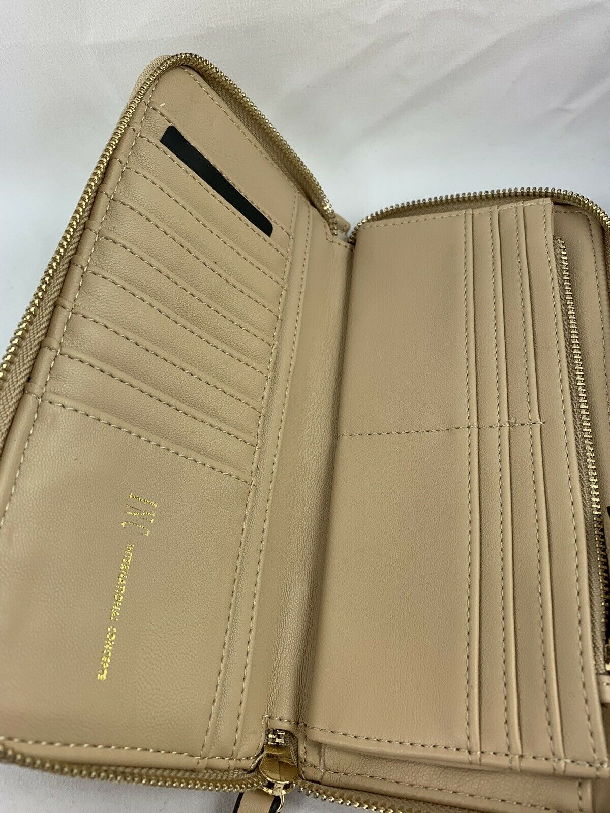 INC Quiin Vachetta Wallet