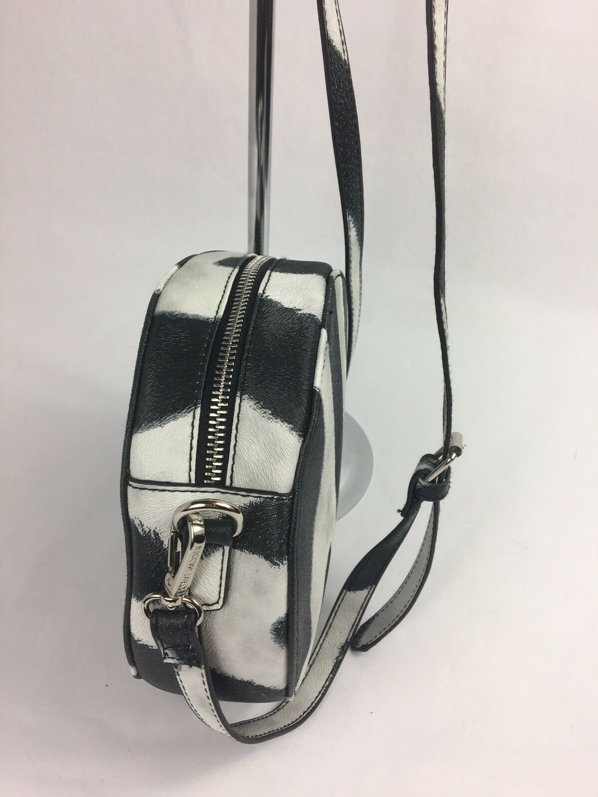 Steve Madden Jill Circle Hat Box Small Crossbody - Outlet Designers