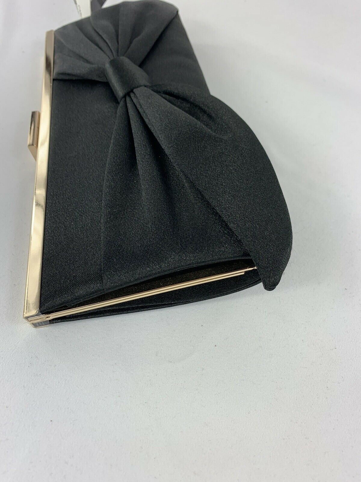 inc clutch black