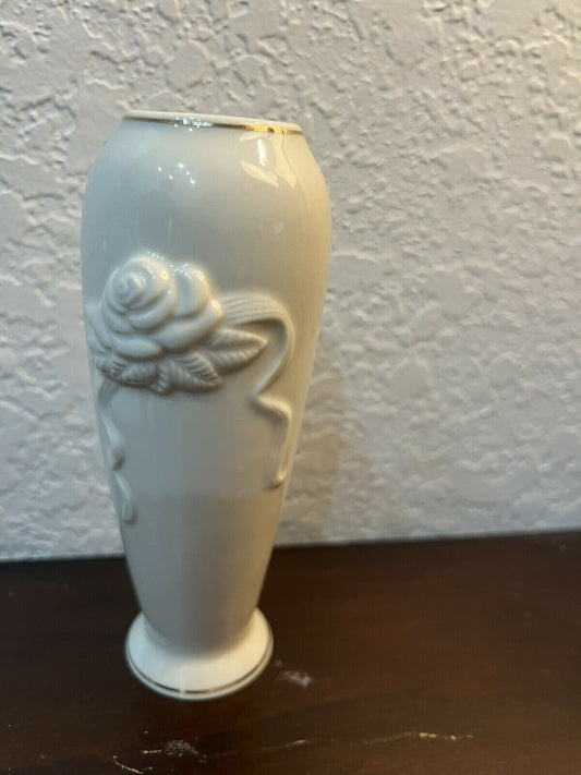 The Lenox Rose Blossom Bud Vase, Fine Porcelain 24Karat Gold Trim 1980