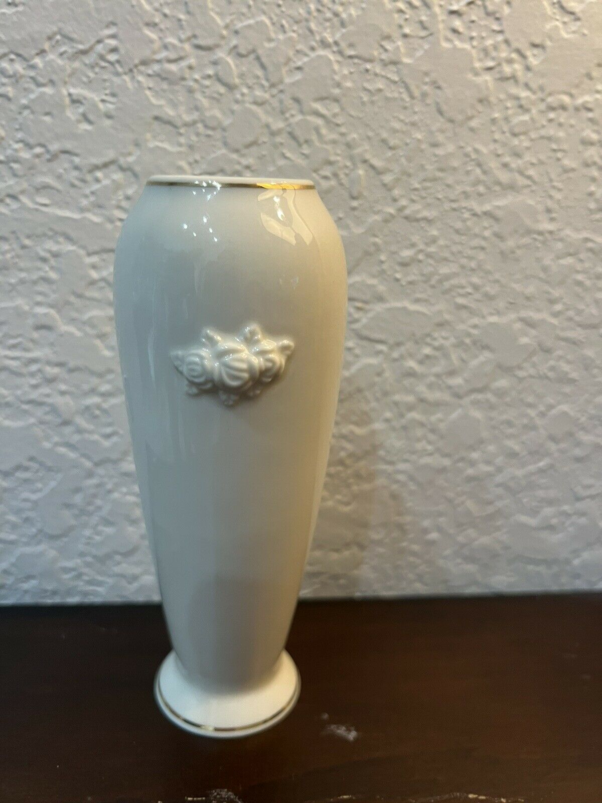 Vase à bourgeons de rose Lenox, porcelaine fine, garniture en or 24 carats, 1980