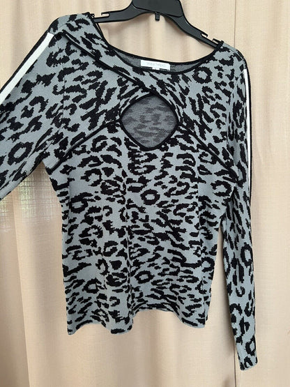 The Single Thread XL Septemoer Leopard Sweater