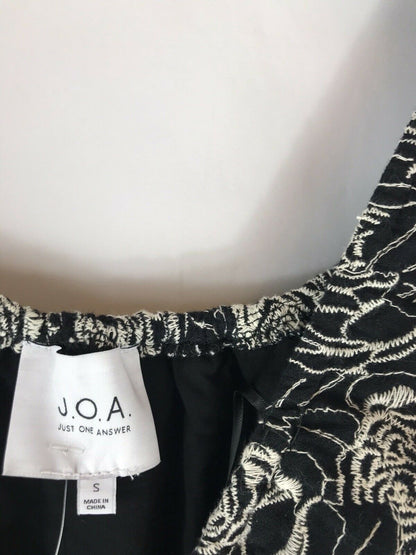 J.O.A. Dress Size S